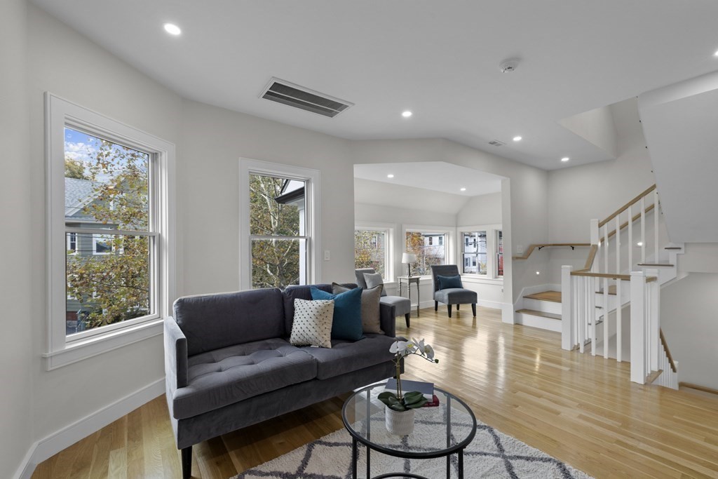 73 Orchard St # 2