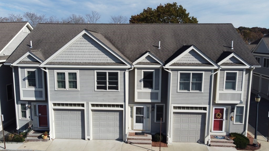 201 Main St # 32