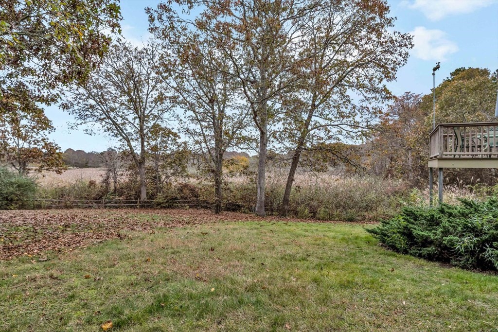 144 Meadow Ln