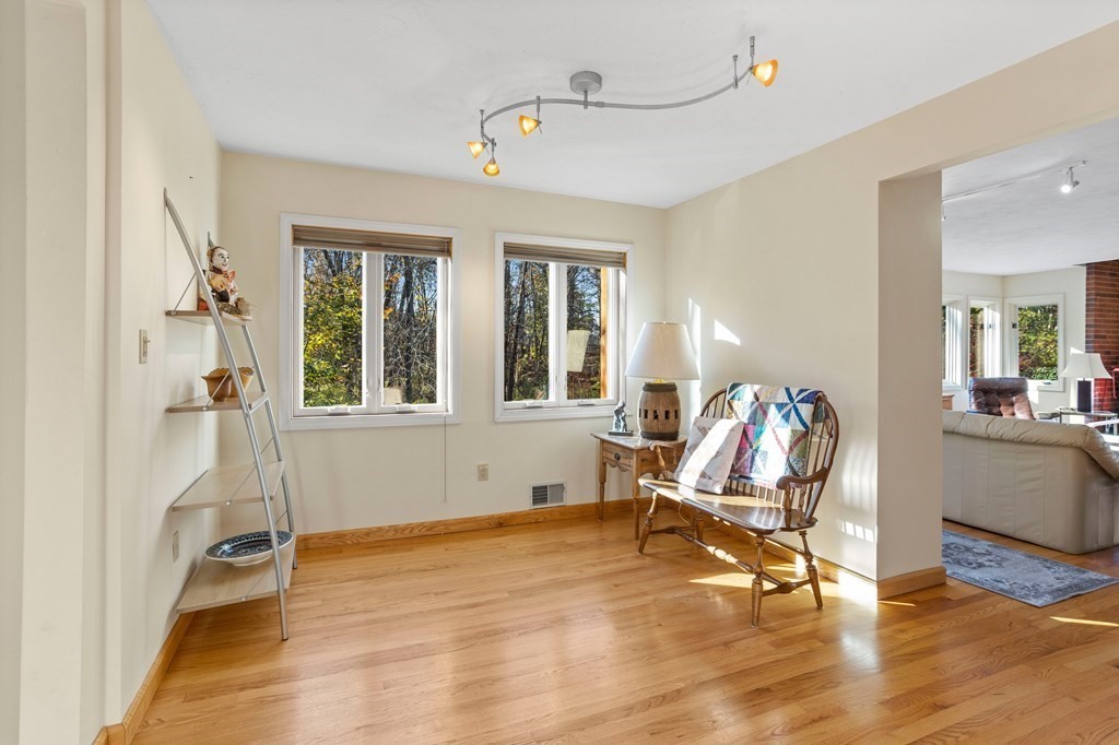 115 South Meadow Road