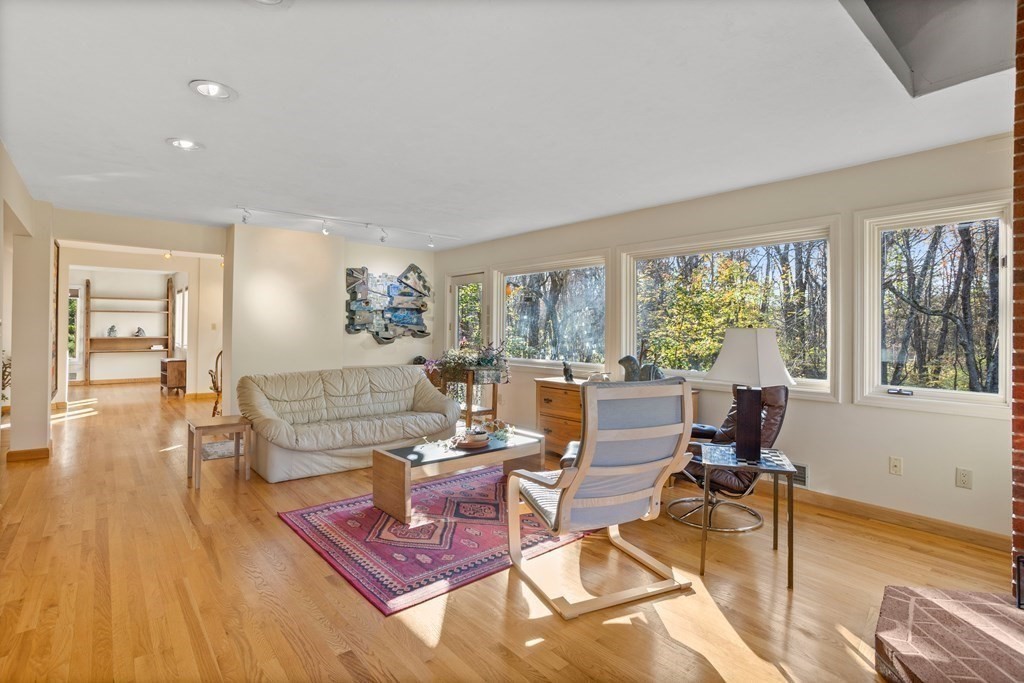 115 South Meadow Road
