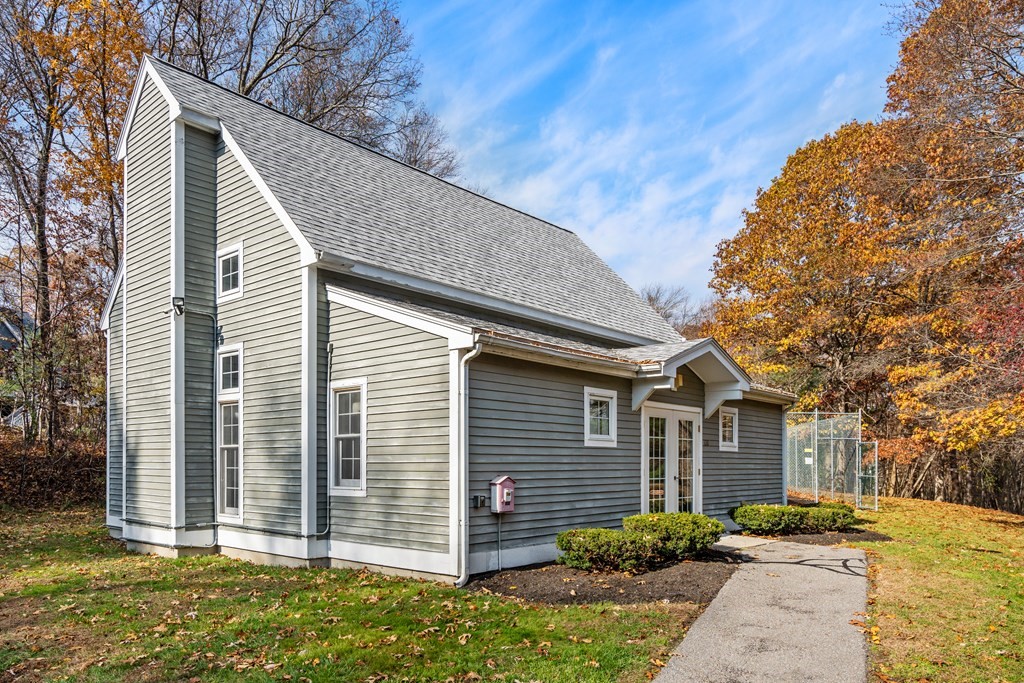 120 Audubon Dr # 120