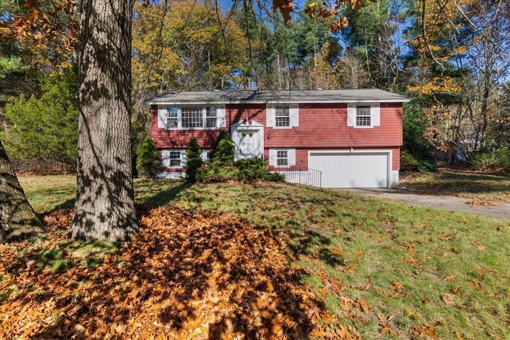 17 Marion Dr