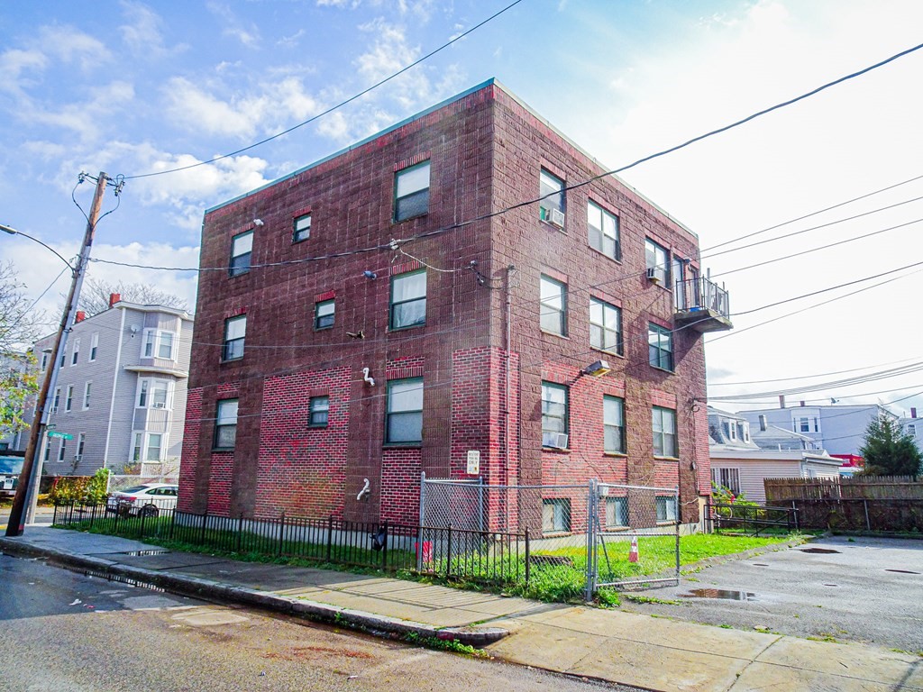 105 George St # 1