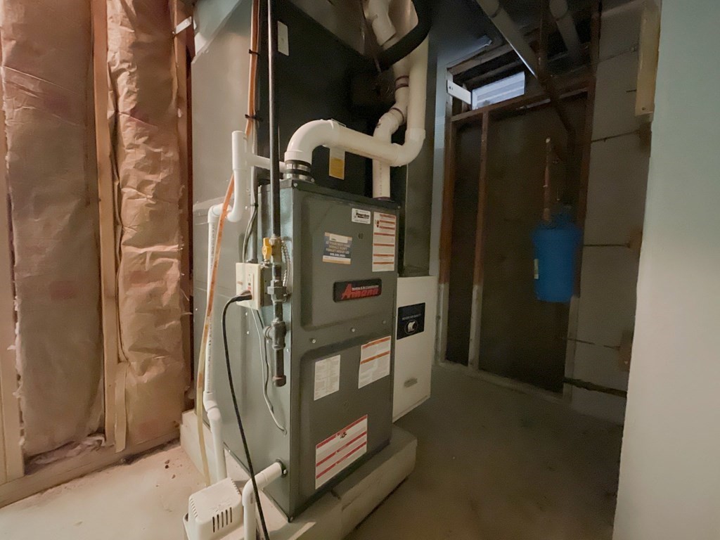 4 Forest Ln # 4