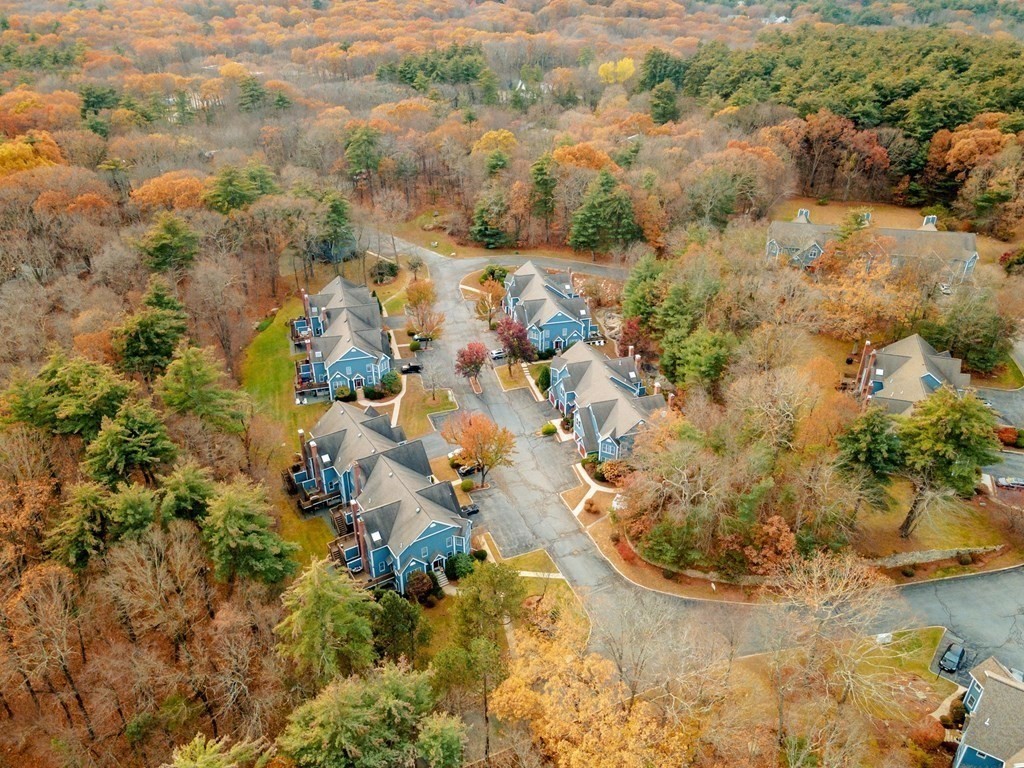 4 Forest Ln # 4