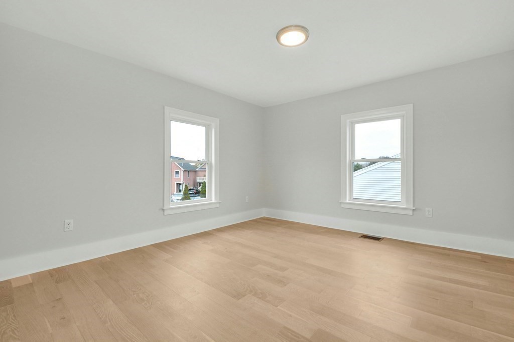 1264 Main Street # 1