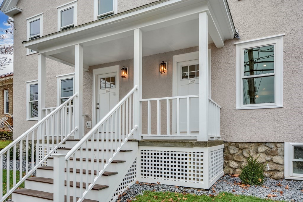1264 Main Street # 1