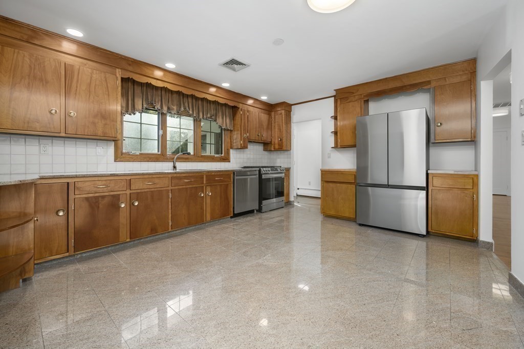 107 Boston Post Rd