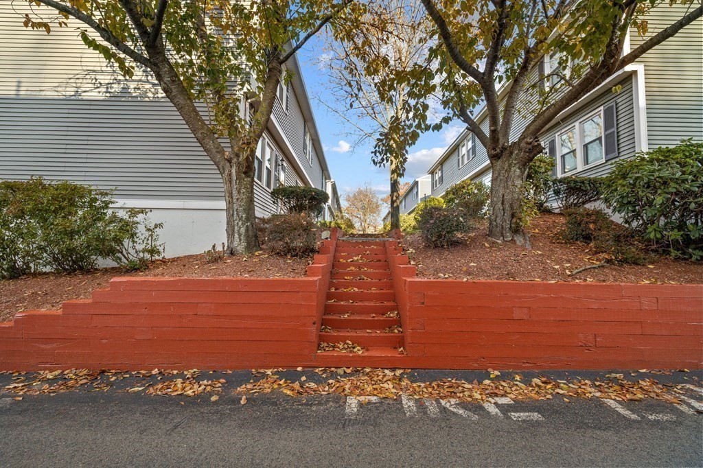 1221 Pawtucket Blvd # 78