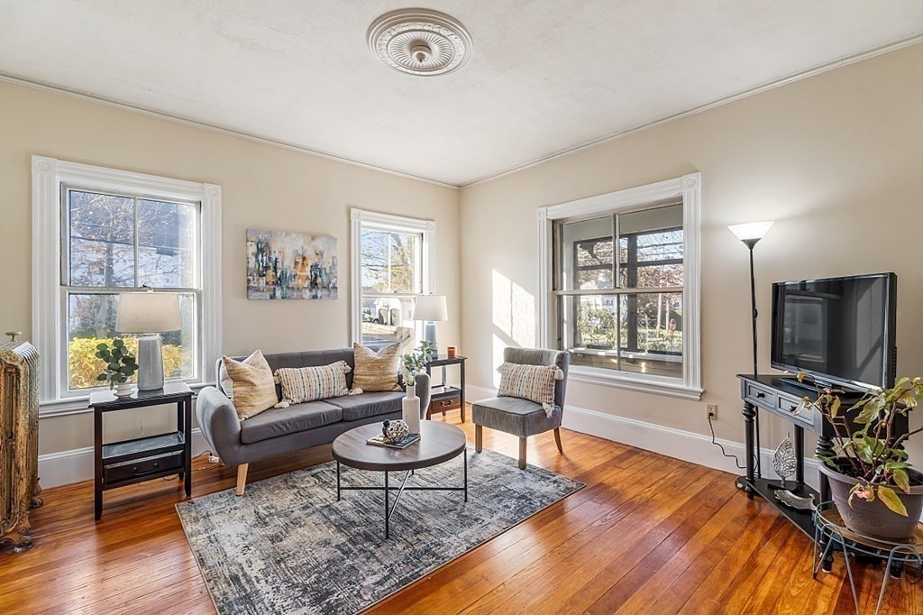 167 Porter St