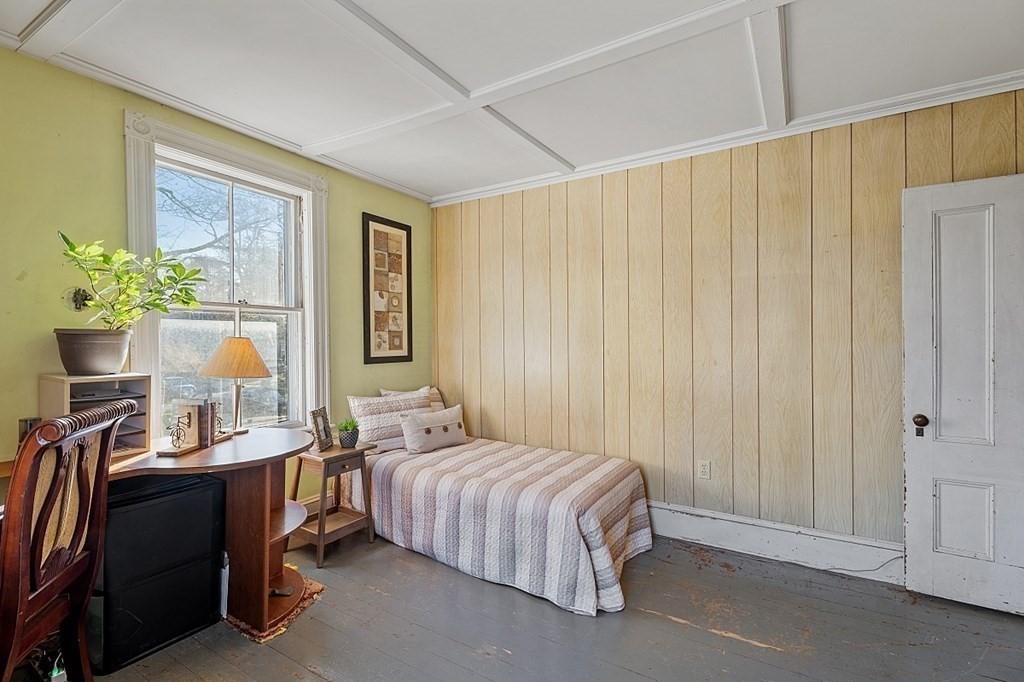 167 Porter St