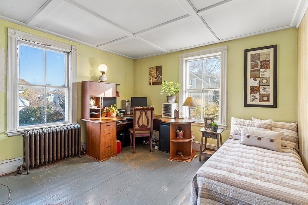 167 Porter St