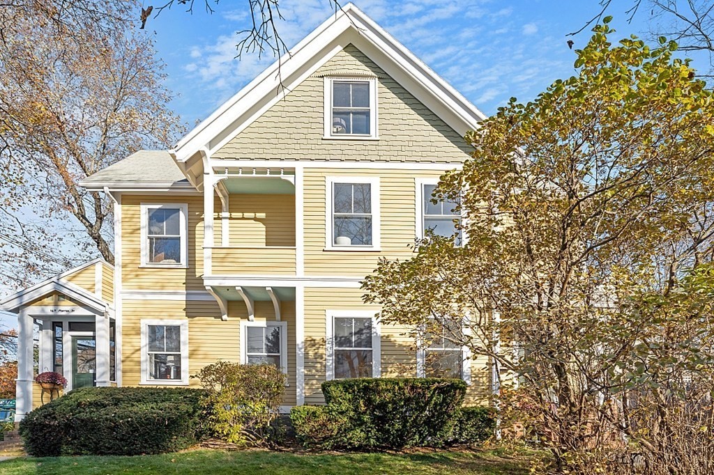 167 Porter St