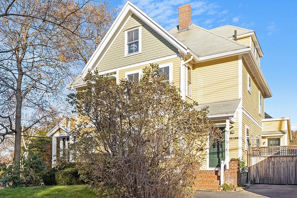 167 Porter St