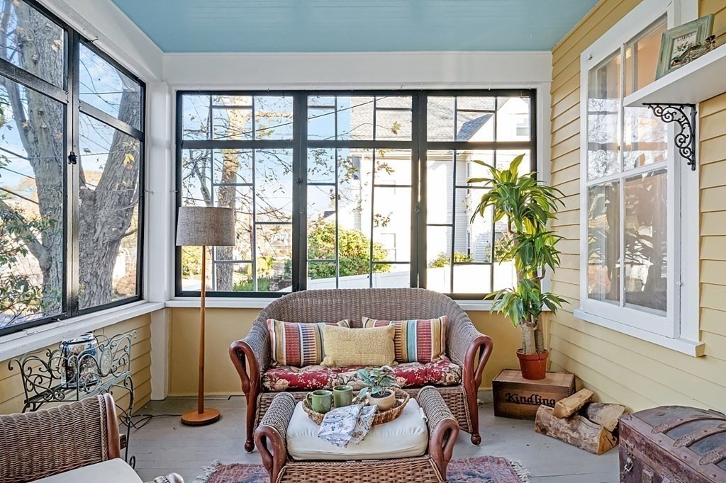167 Porter St