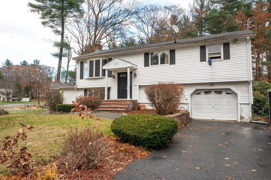 14 Putney Cir
