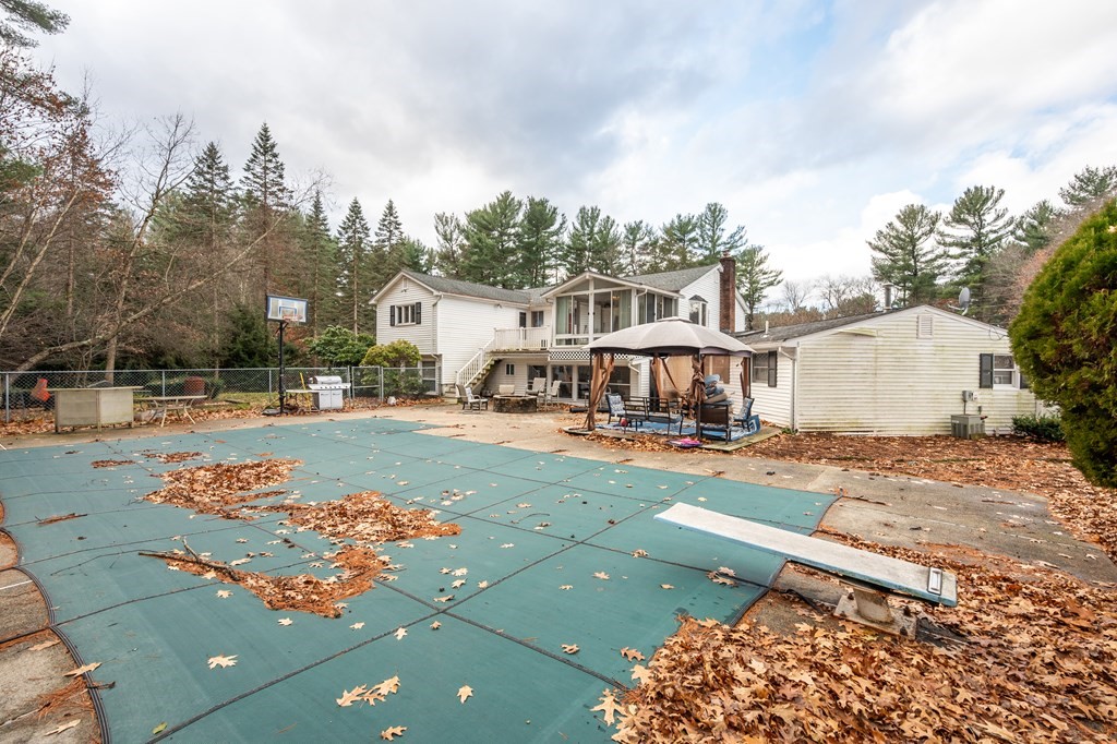 14 Putney Cir