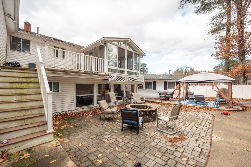 14 Putney Cir