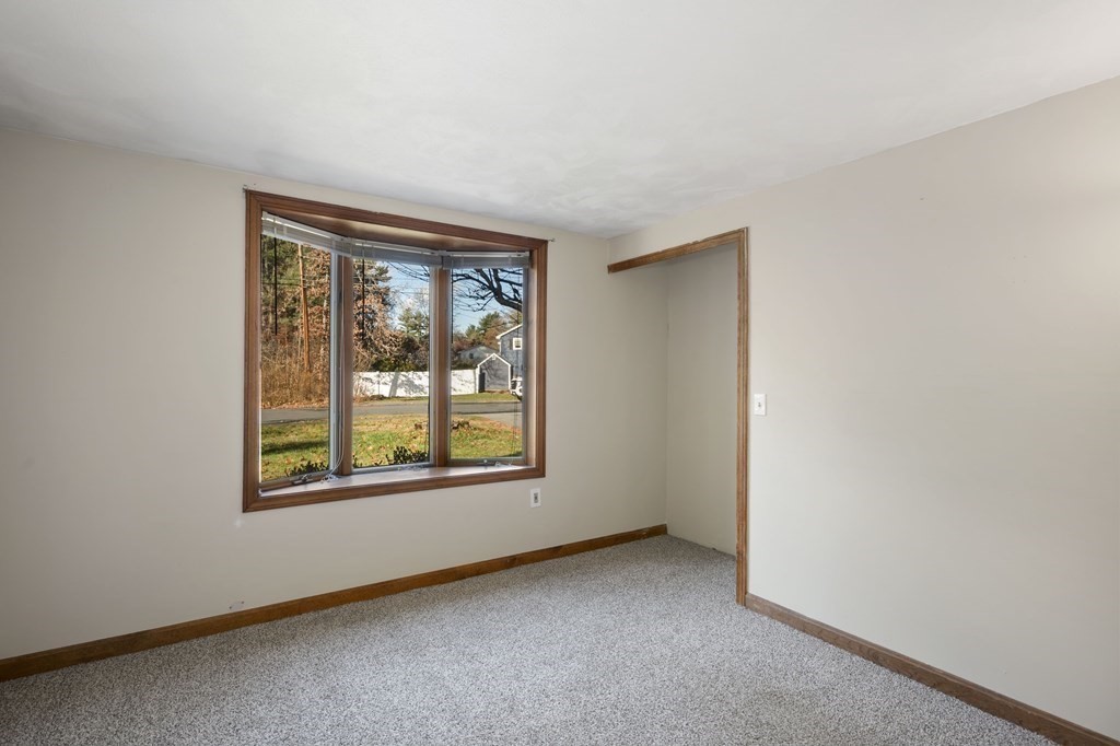 14 Putney Cir