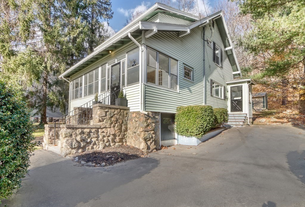 33 Worth Street