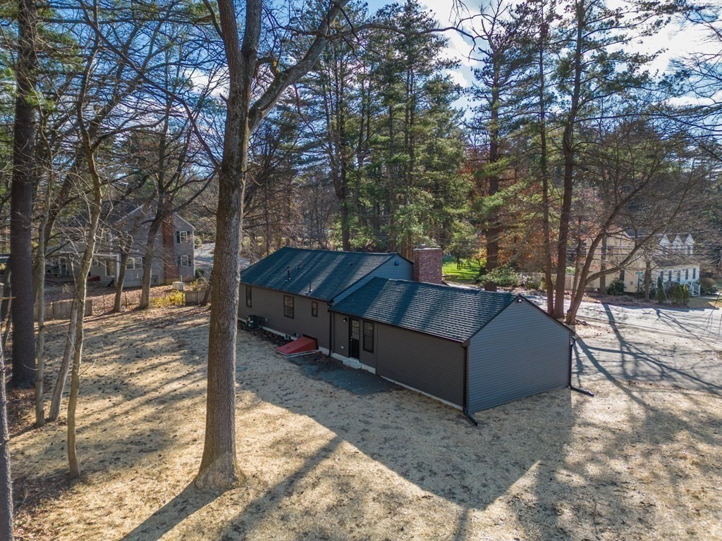 286 Hudson Road