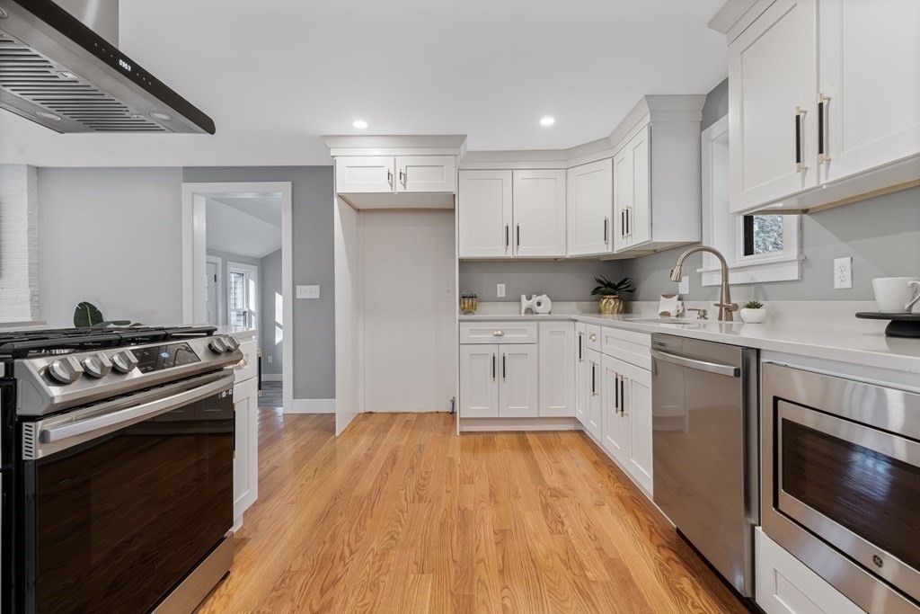 286 Hudson Road