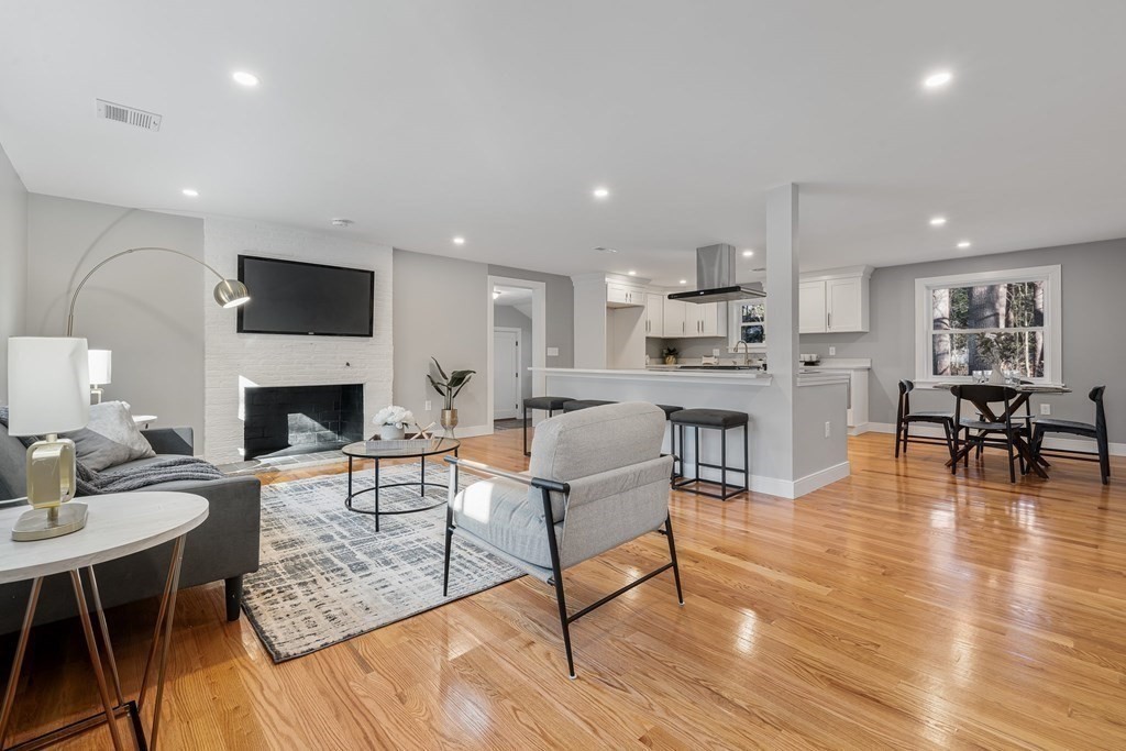 286 Hudson Road