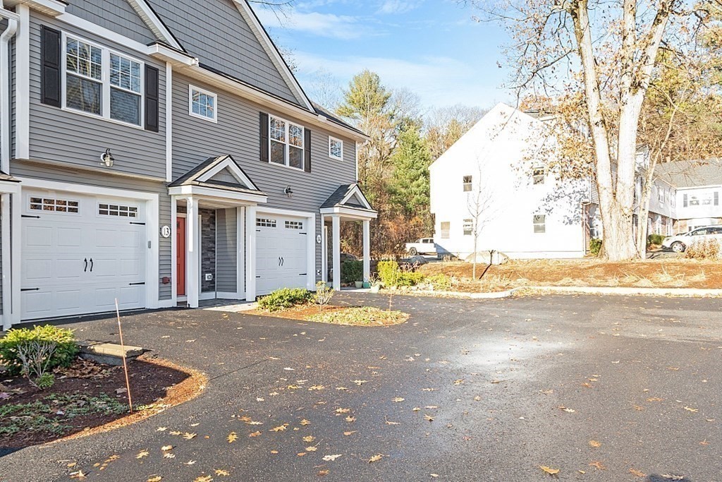 1455 Main St # 13