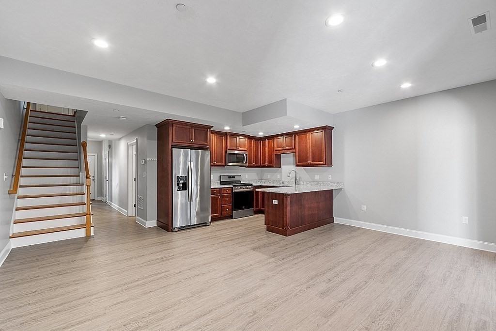 1455 Main St # 13
