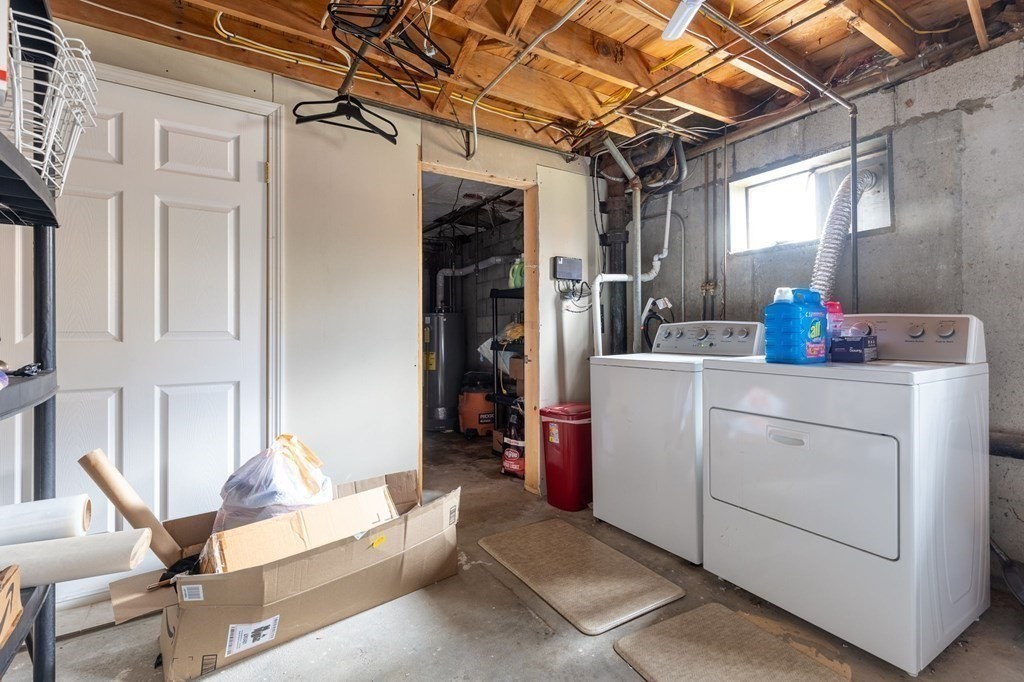 109 Thompson St