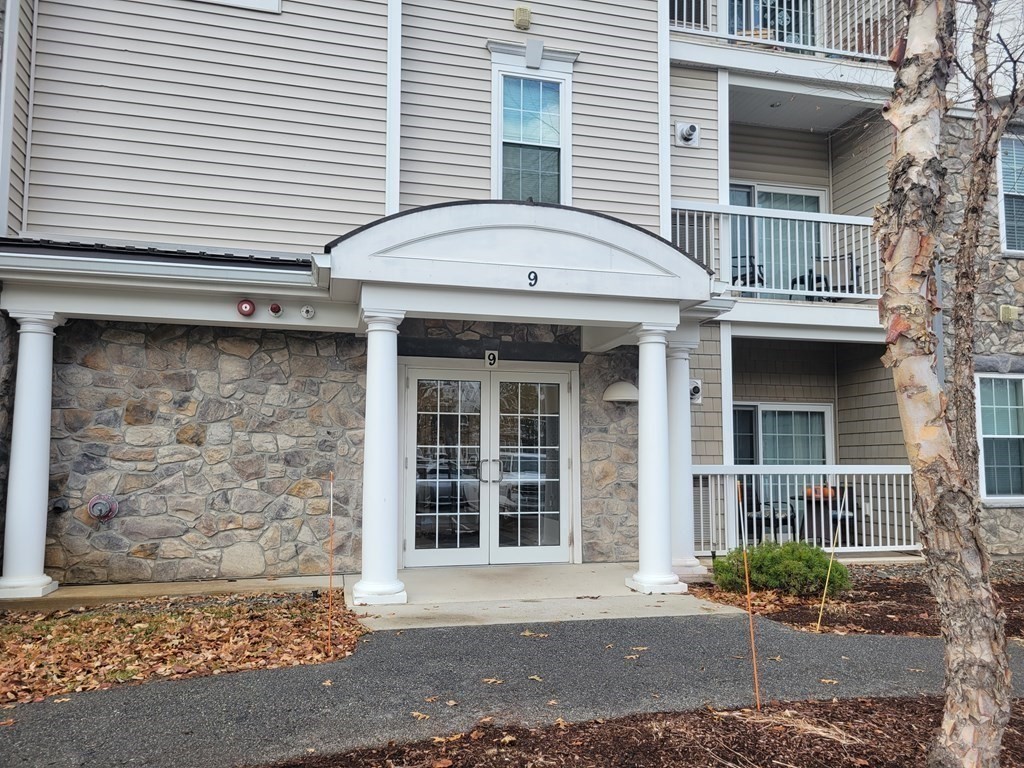 9 Abigail Way # 4010