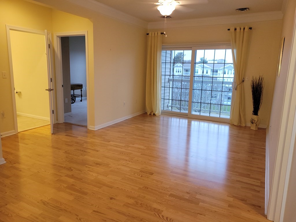 9 Abigail Way # 4010