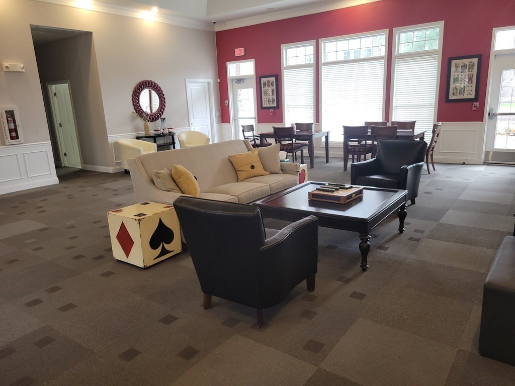 9 Abigail Way # 4010