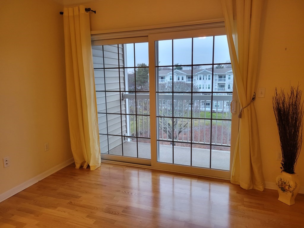 9 Abigail Way # 4010