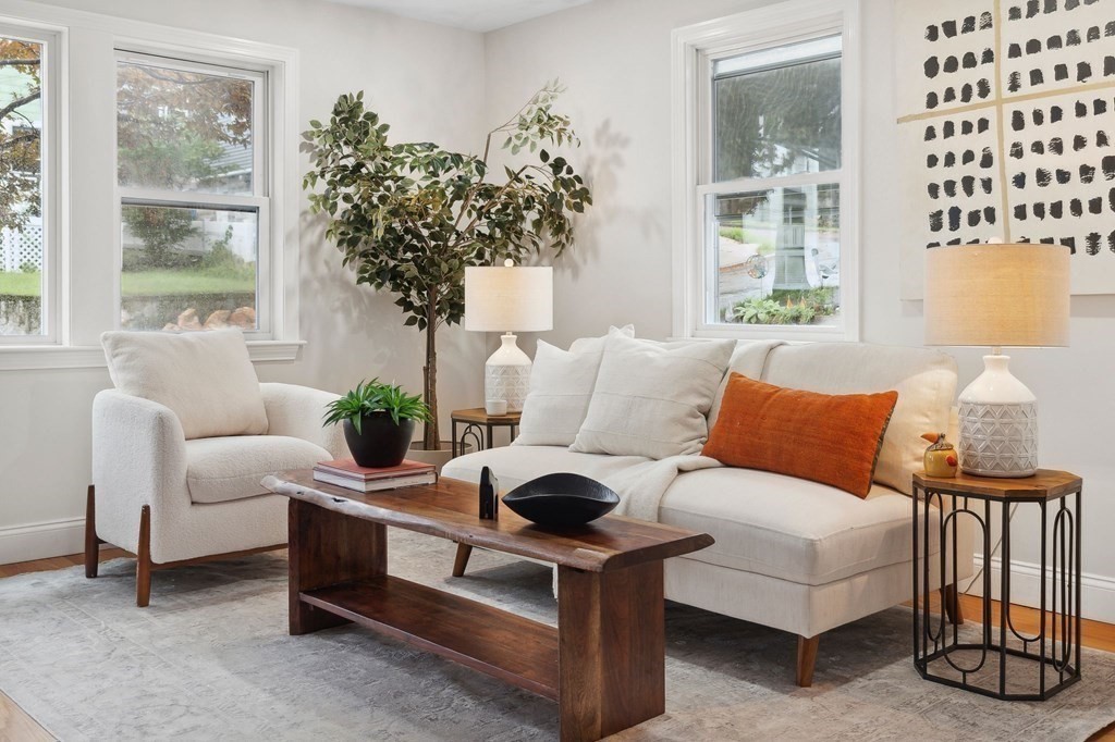13 Sutherland Rd # 1