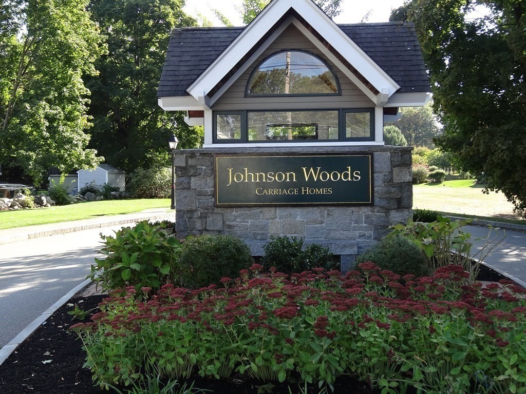 16 Taylor Drive # 2009
