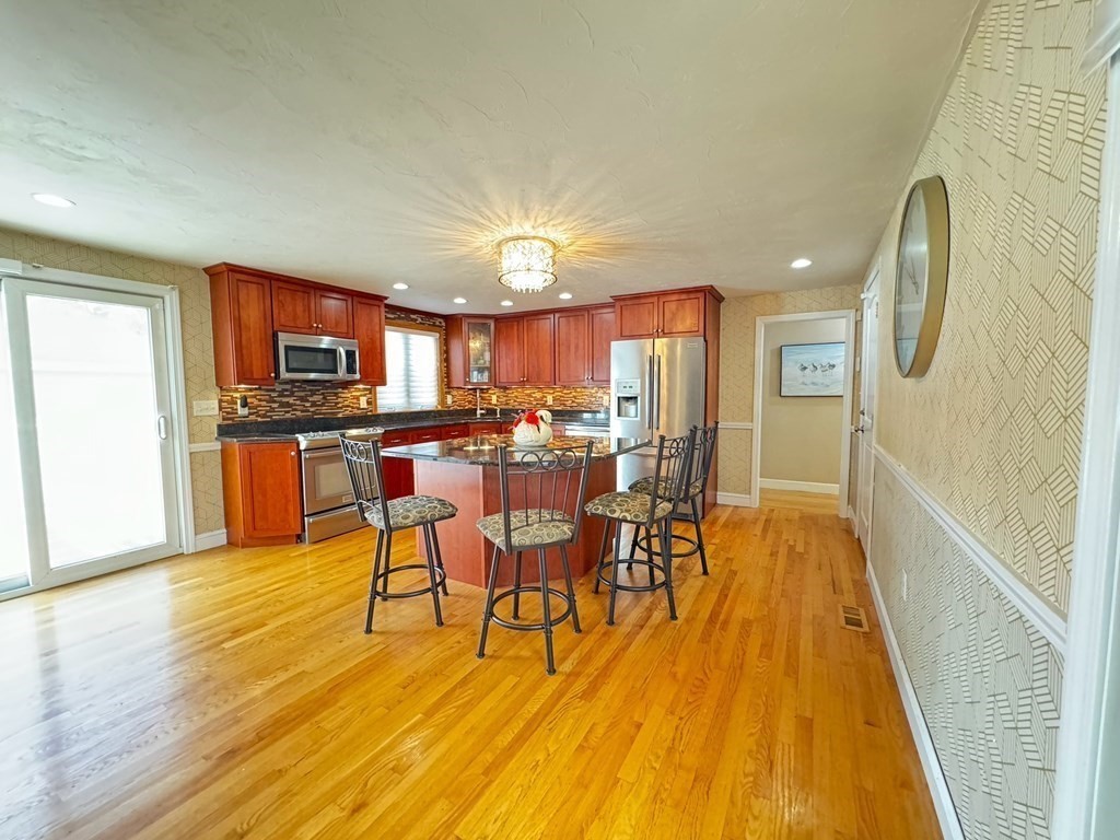 14 Fuller Rd