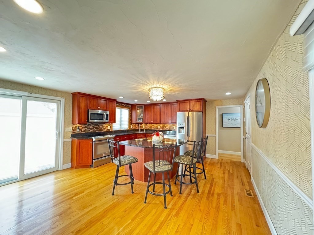 14 Fuller Rd