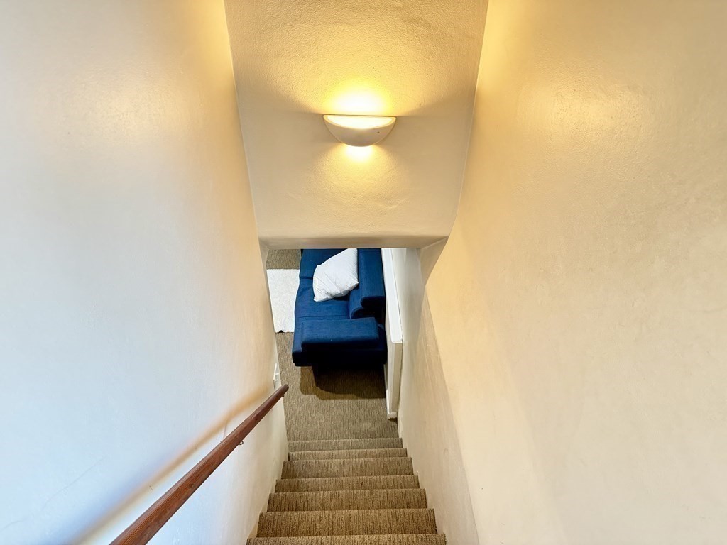 14 Fuller Rd