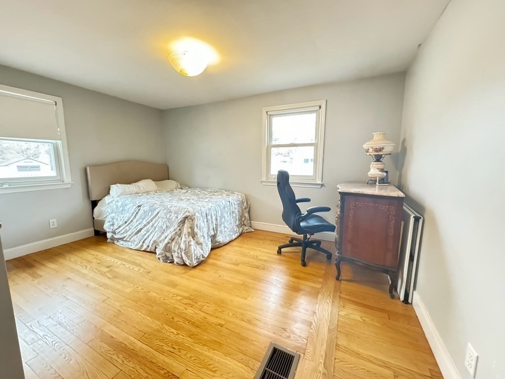 14 Fuller Rd