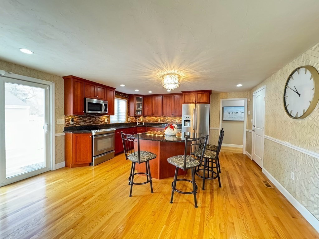 14 Fuller Rd