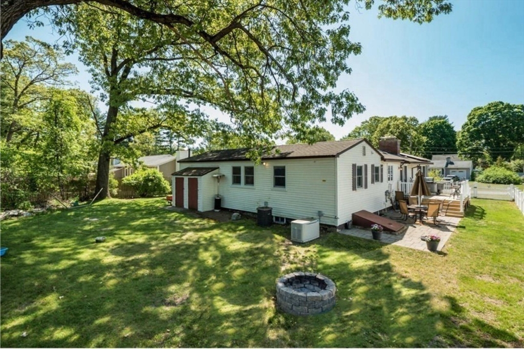 14 Fuller Rd
