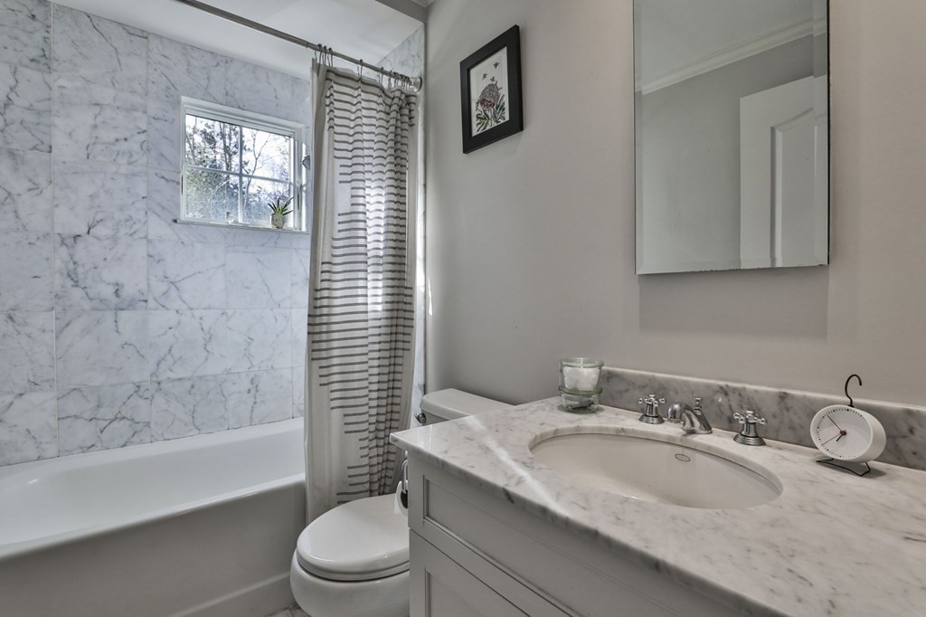 1846 Main St # 1846