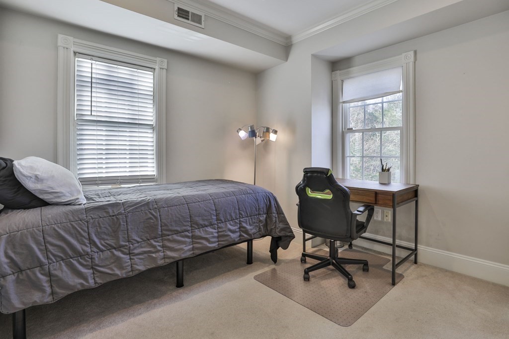 1846 Main St # 1846