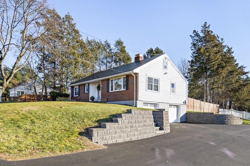 12 Westview Drive