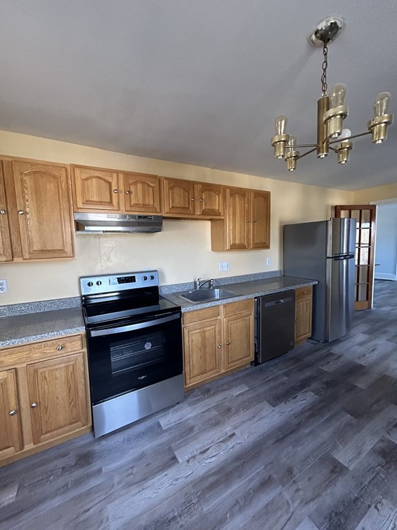 353 Whiting Ave # 2