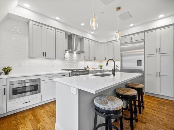 137 Summer St # 2