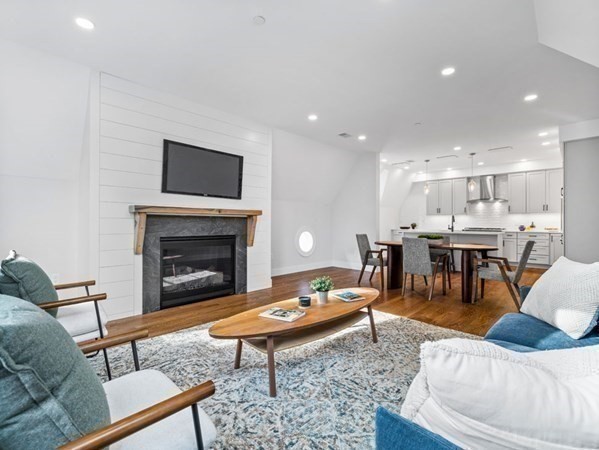 137 Summer St # 2