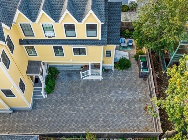 137 Summer St # 2